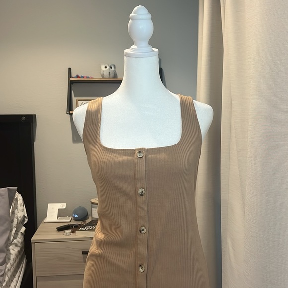 Ribbed maxi dress - Picture 2 of 6